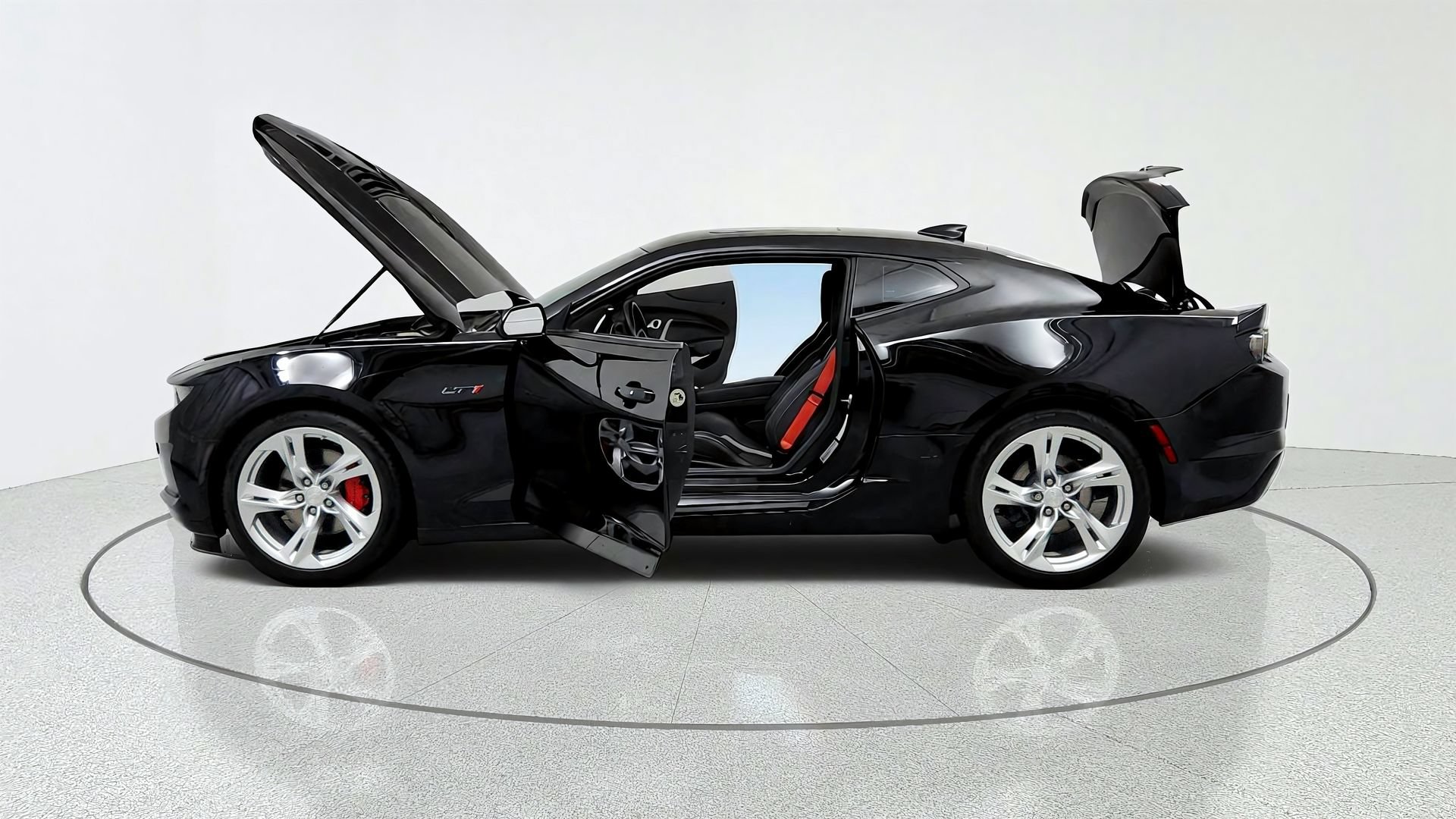 Certified 2024 Chevrolet Camaro LT w/ RS Package RWD image 10