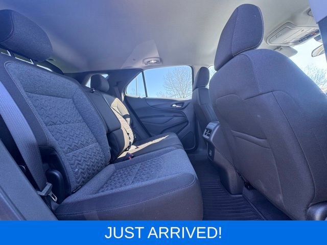 Used 2023 Chevrolet Equinox LT AWD/4WD image 12