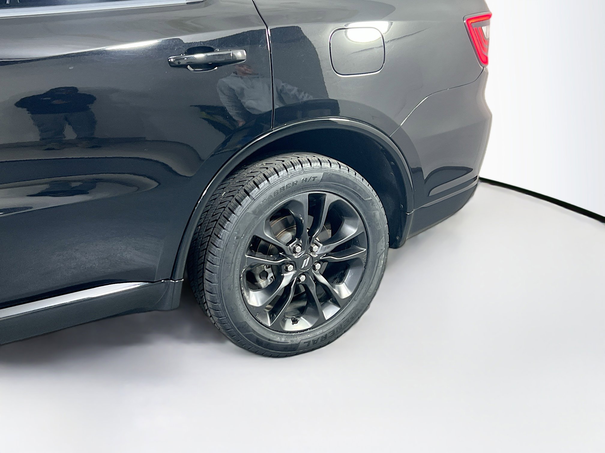 Used 2022 Dodge Durango GT image 32