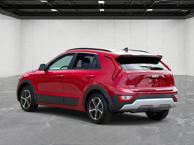 Used 2024 Kia Niro EX FWD image 7