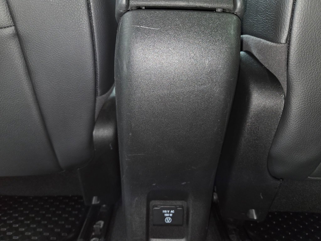 Used 2017 Jeep Renegade Trailhawk AWD/4WD image 23