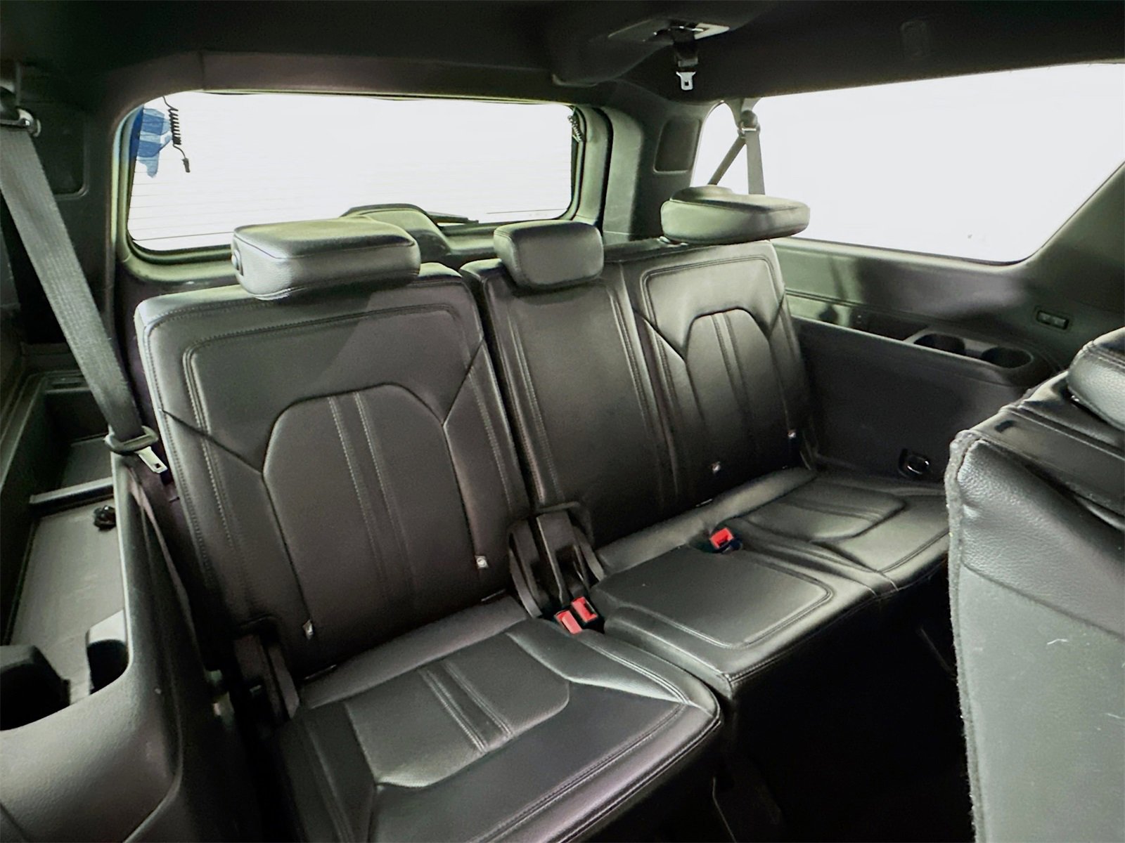 Used 2020 Ford Expedition Max Limited image 28