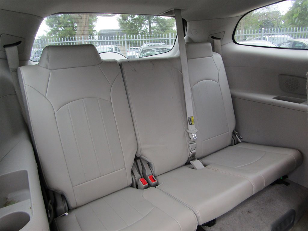 Used 2016 Buick Enclave Premium w/ Experience Buick Package image 7