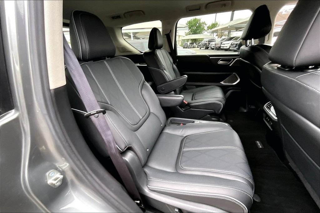 Certified 2025 INFINITI QX80 Sensory AWD/4WD image 38