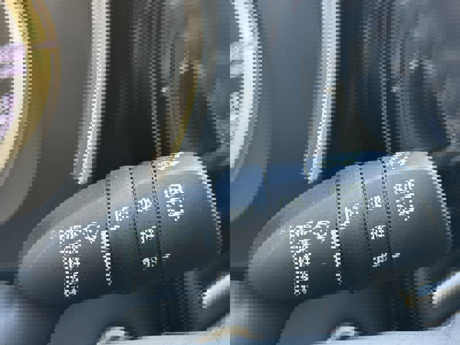 Used 2023 Toyota Highlander XLE image 29