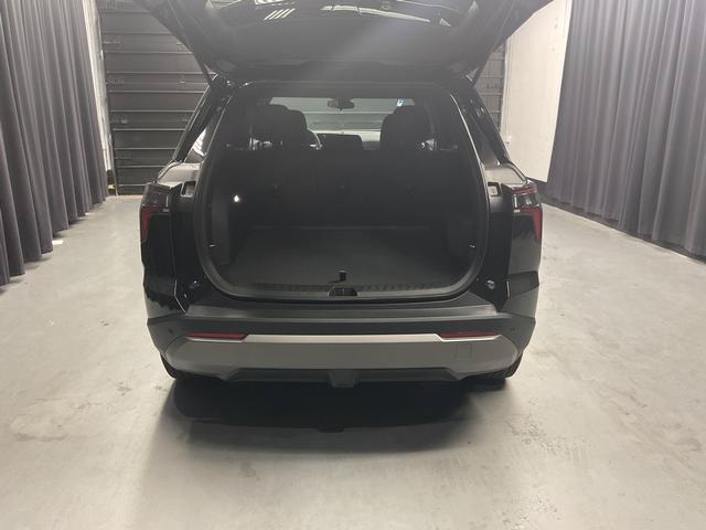 New 2027 Chevrolet Equinox LT FWD image 7