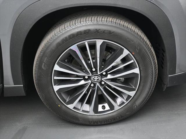 Certified 2026 Toyota Grand Highlander AWD Hybrid image 42