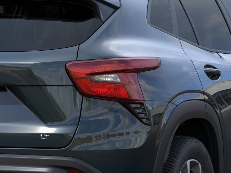 New 2026 Chevrolet Trax LT w/ Sunroof Package FWD image 12