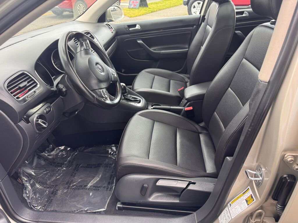 Used 2013 Volkswagen Jetta SE image 11