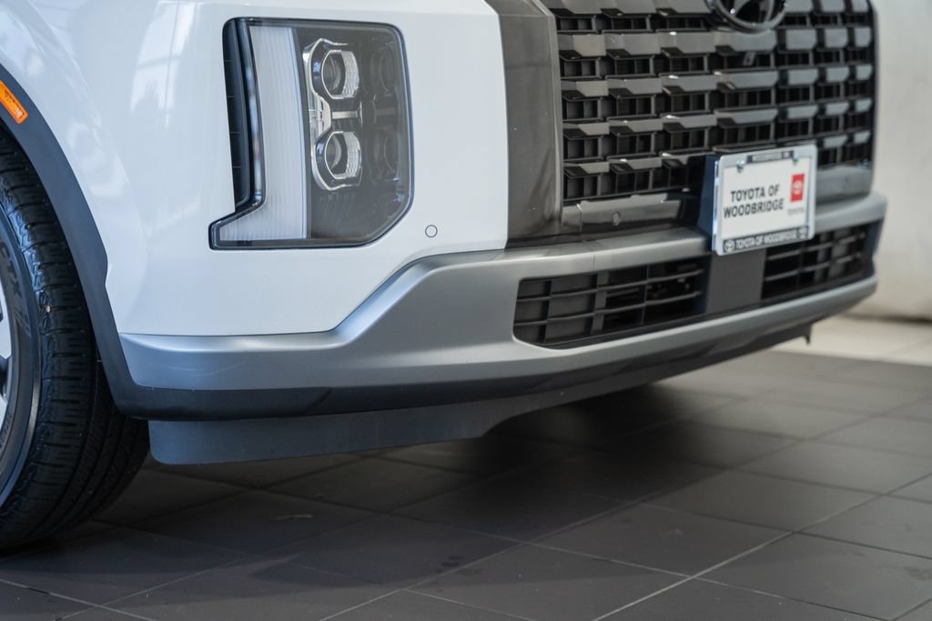 Used 2024 Hyundai Palisade Limited FWD image 13