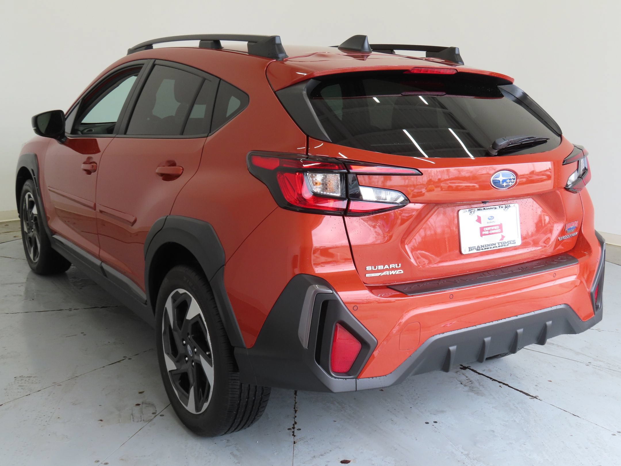 Used 2025 Subaru Crosstrek 2.5i Limited w/ Crosstrek Mirror Package AWD/4WD image 6