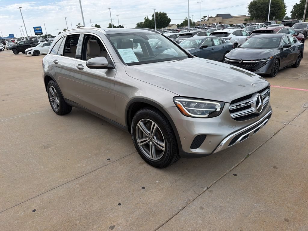 Used 2021 Mercedes-Benz GLC 300 4MATIC image 7
