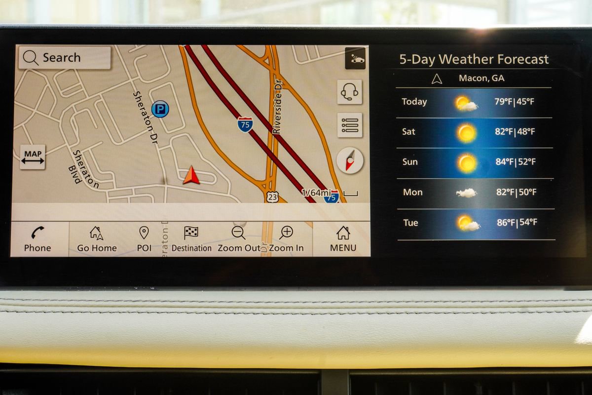 Used 2023 INFINITI QX60 Luxe w/ Performance Audio Package image 26