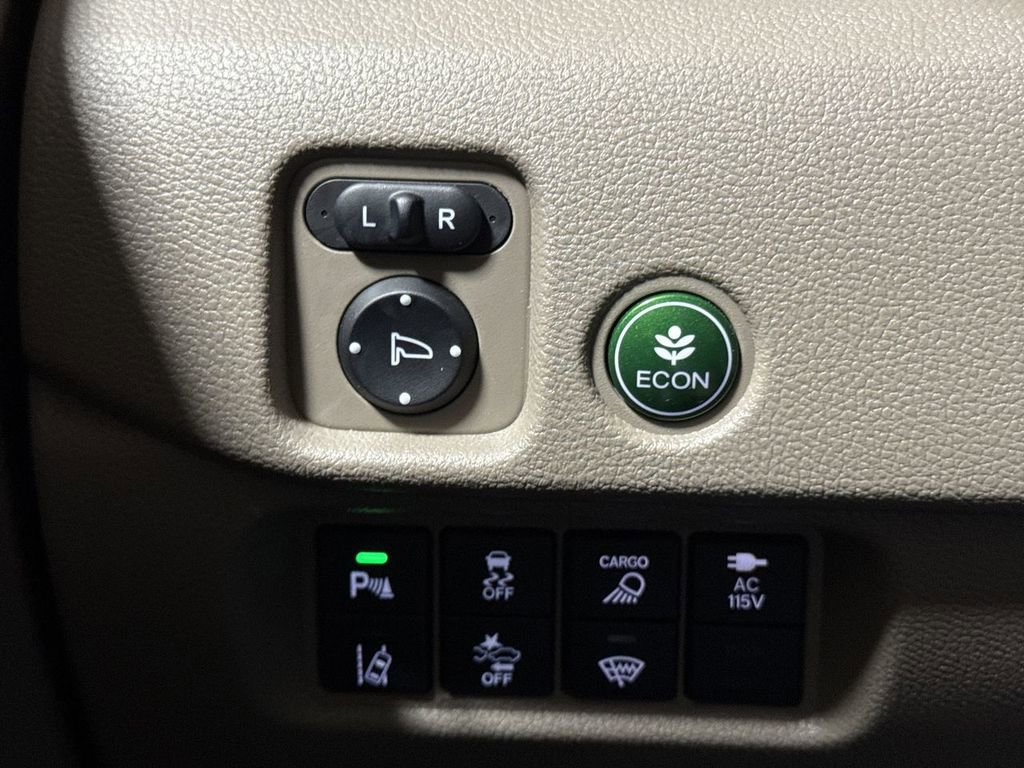 Used 2023 Honda Ridgeline RTL-E image 19