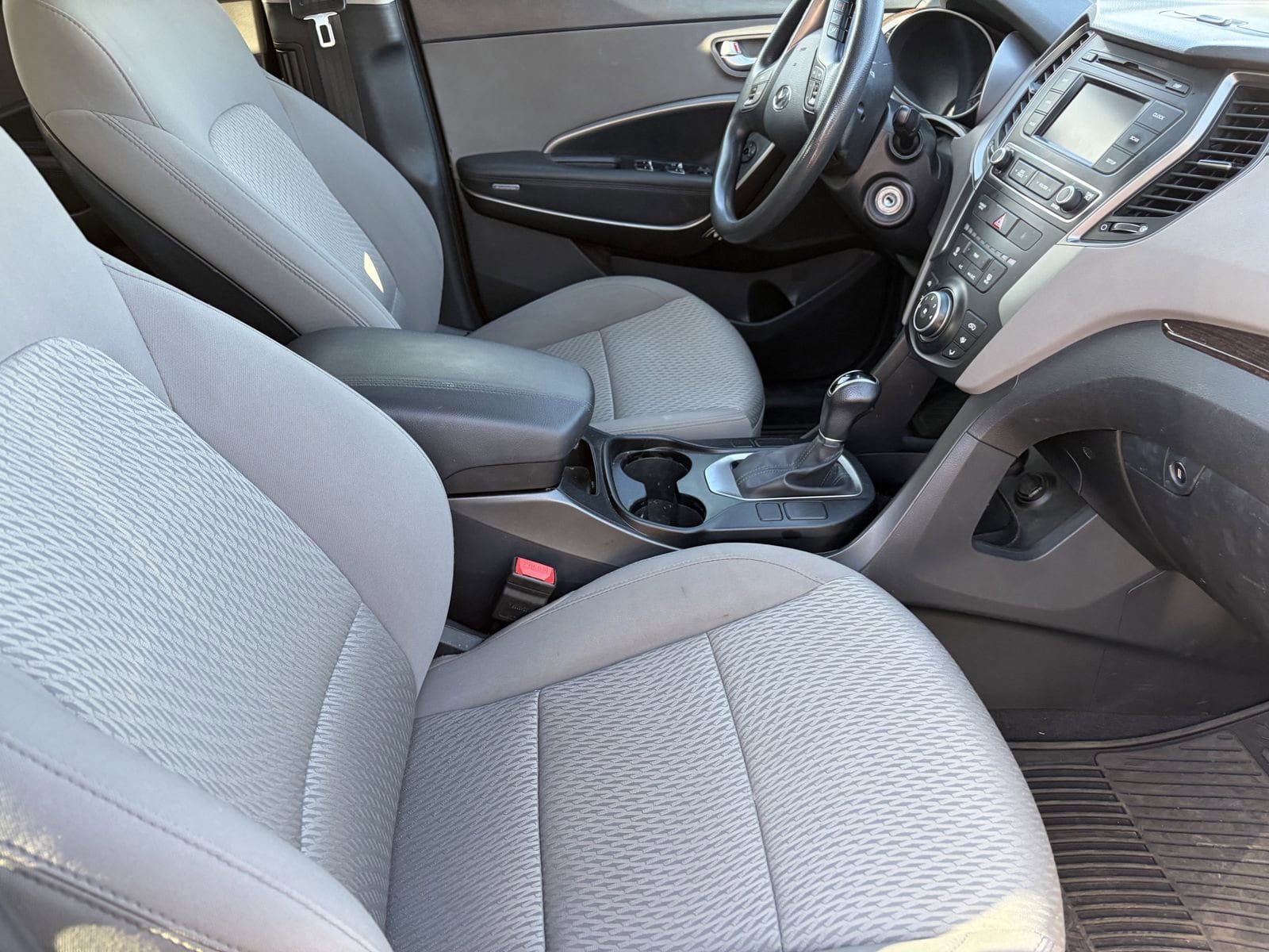 Used 2018 Hyundai Santa Fe Sport FWD image 6