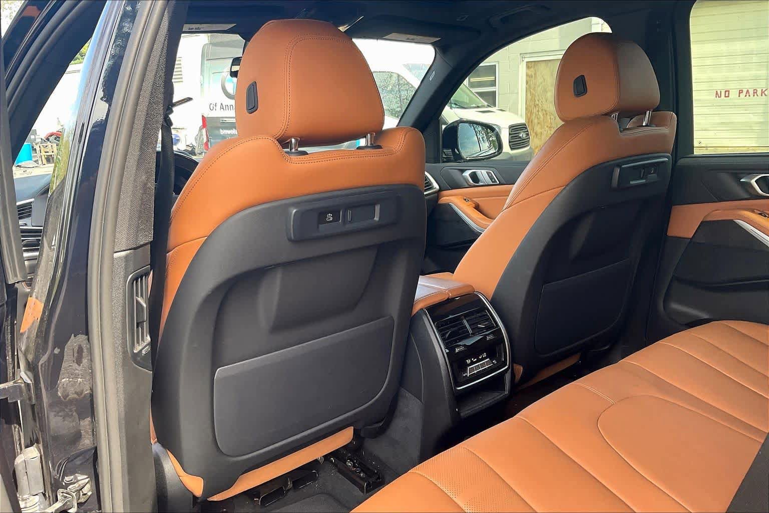 Used 2022 BMW X5 xDrive40i w/ M Sport Package AWD/4WD image 22