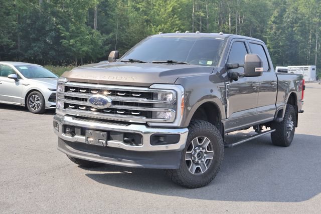 Used 2023 Ford F350 Lariat w/ Lariat Ultimate Package AWD/4WD image 1