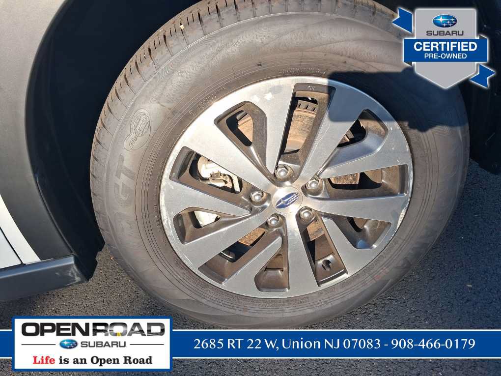 Certified 2025 Subaru Outback Premium AWD/4WD image 11