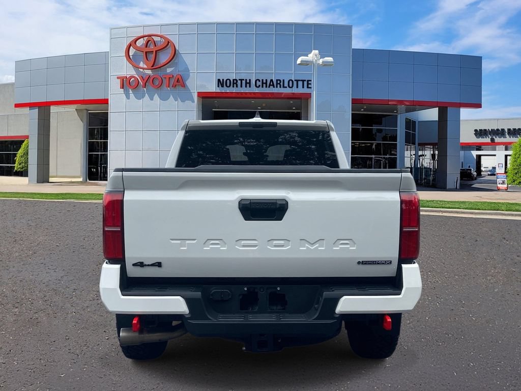Used 2025 Toyota Tacoma TRD Off-Road AWD/4WD image 7