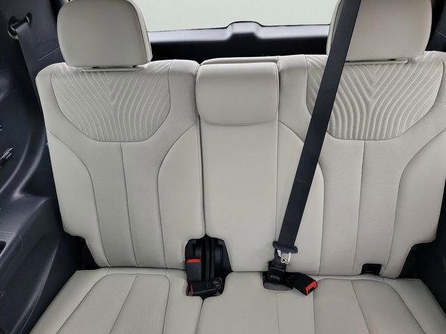 Used 2024 Hyundai Palisade Calligraphy image 12