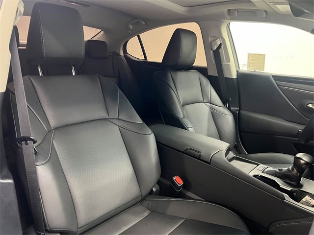 Certified 2025 Lexus ES 350 image 12