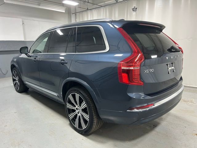 Used 2025 Volvo XC90 B5 Ultra image 2