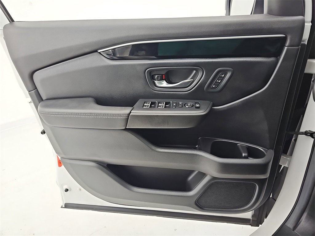 Certified 2024 Honda Pilot EX-L image 37