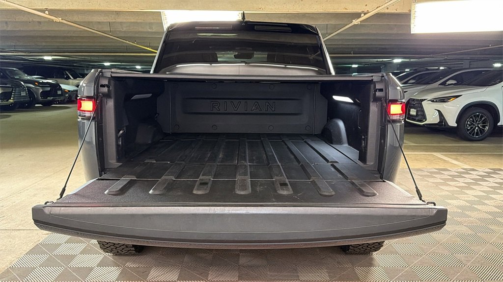 Used 2022 Rivian R1T Launch Edition image 15