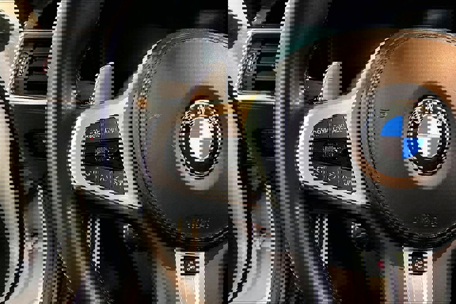 Used 2022 BMW M240i xDrive M240i xDrive w/ Premium Package image 23