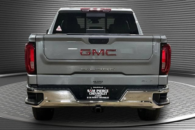 Used 2023 GMC Sierra 1500 SLT w/ SLT Premium Plus Package AWD/4WD image 5