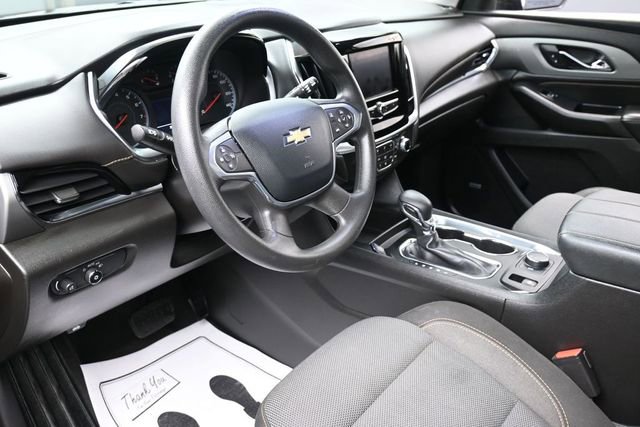 Used 2021 Chevrolet Traverse LS FWD image 14