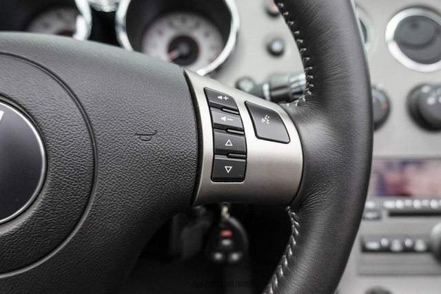 Used 2007 Pontiac Solstice Convertible w/ Premium Package RWD image 42