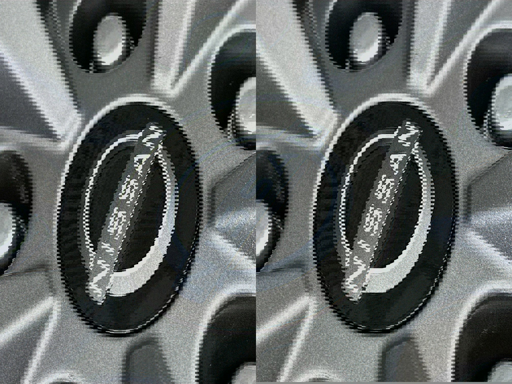 Used 2024 Nissan Altima 2.0 SR image 38