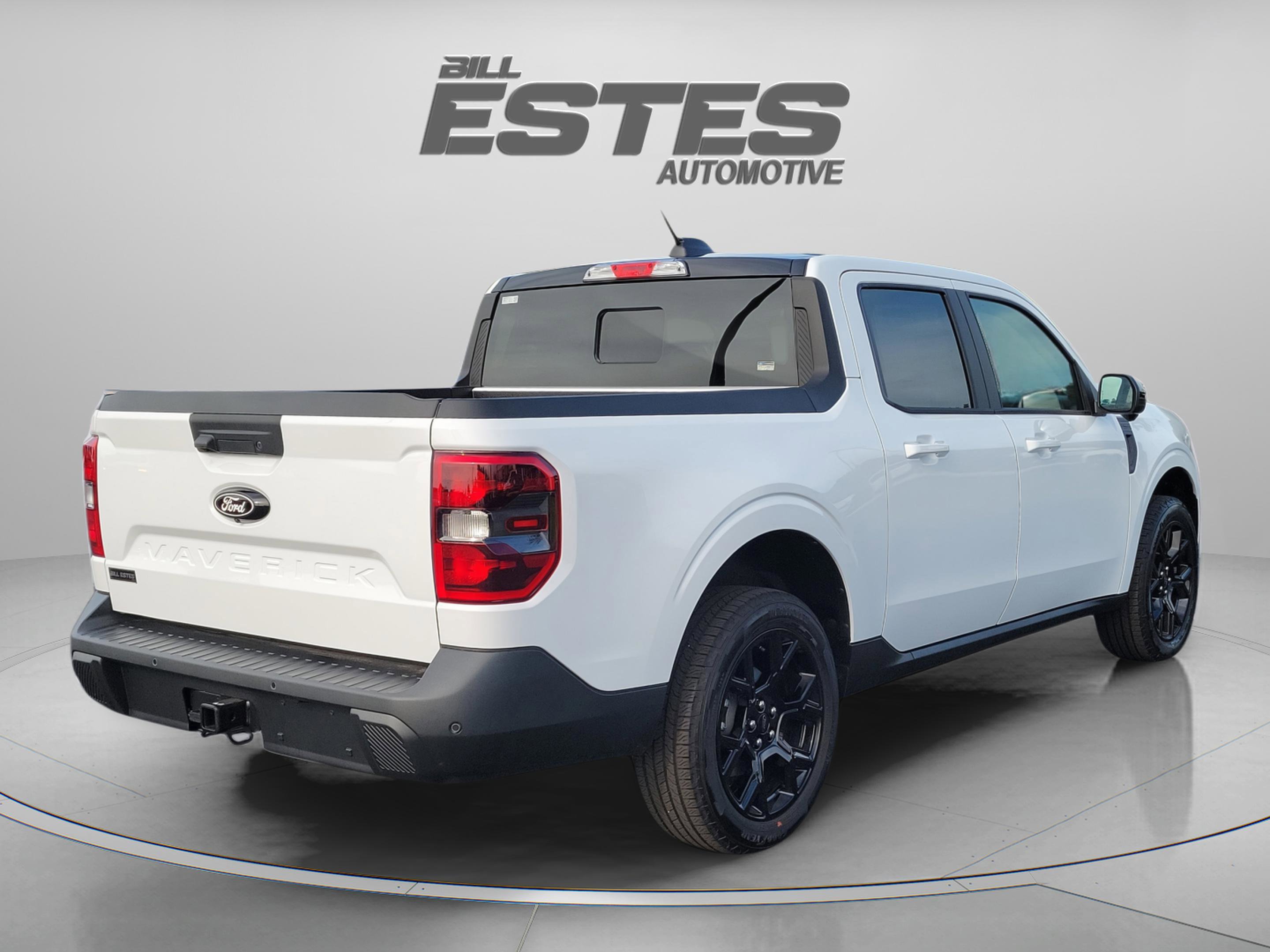 New 2025 Ford Maverick Lariat w/ Black Appearance Package image 3