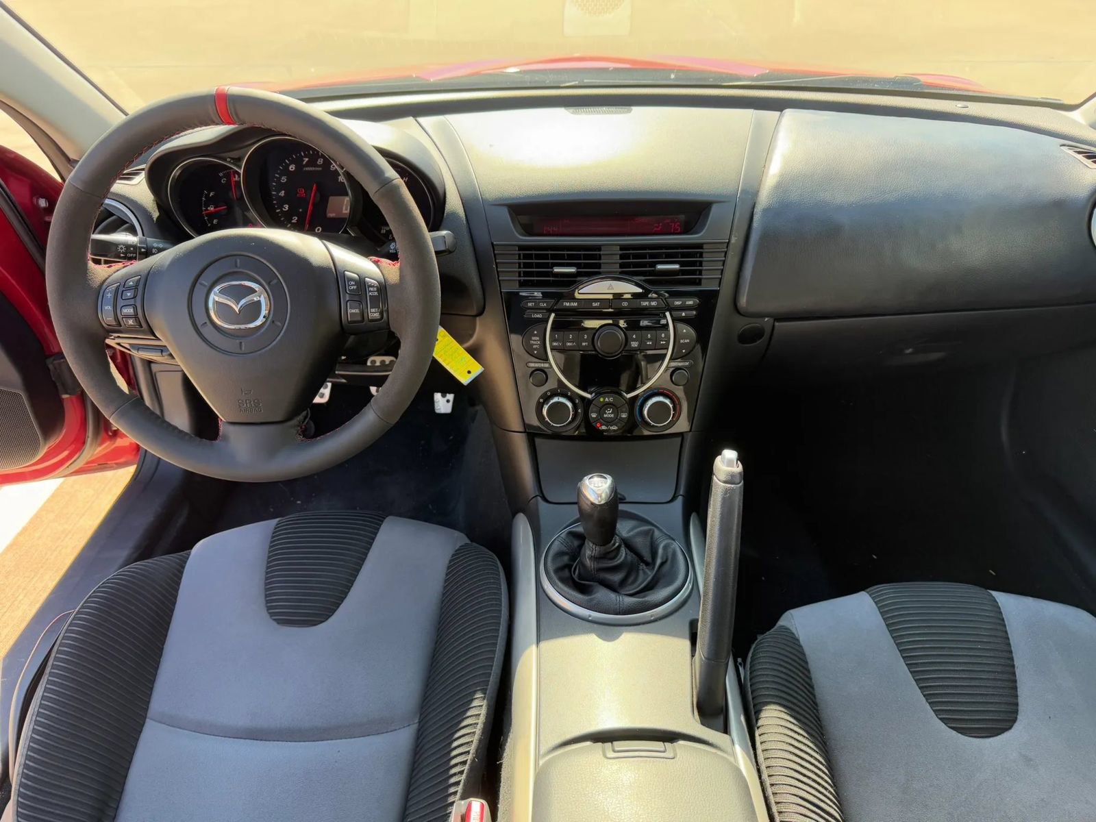 Used 2006 MAZDA RX-8 w/ Touring Pkg RWD image 14