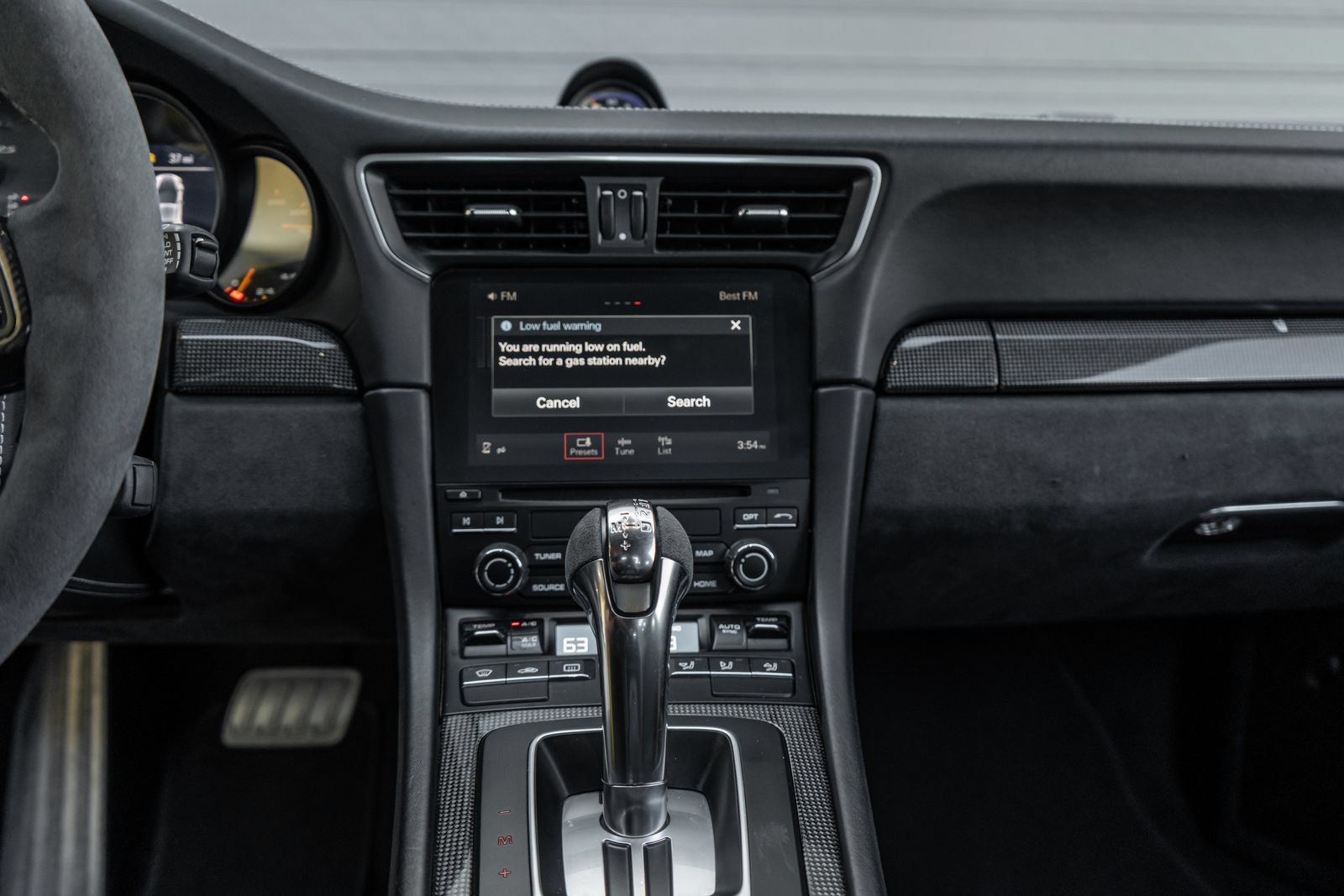 Used 2019 Porsche 911 GT2 RS RWD image 33