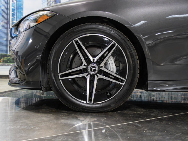 Certified 2025 Mercedes-Benz C 300 4MATIC Sedan image 7