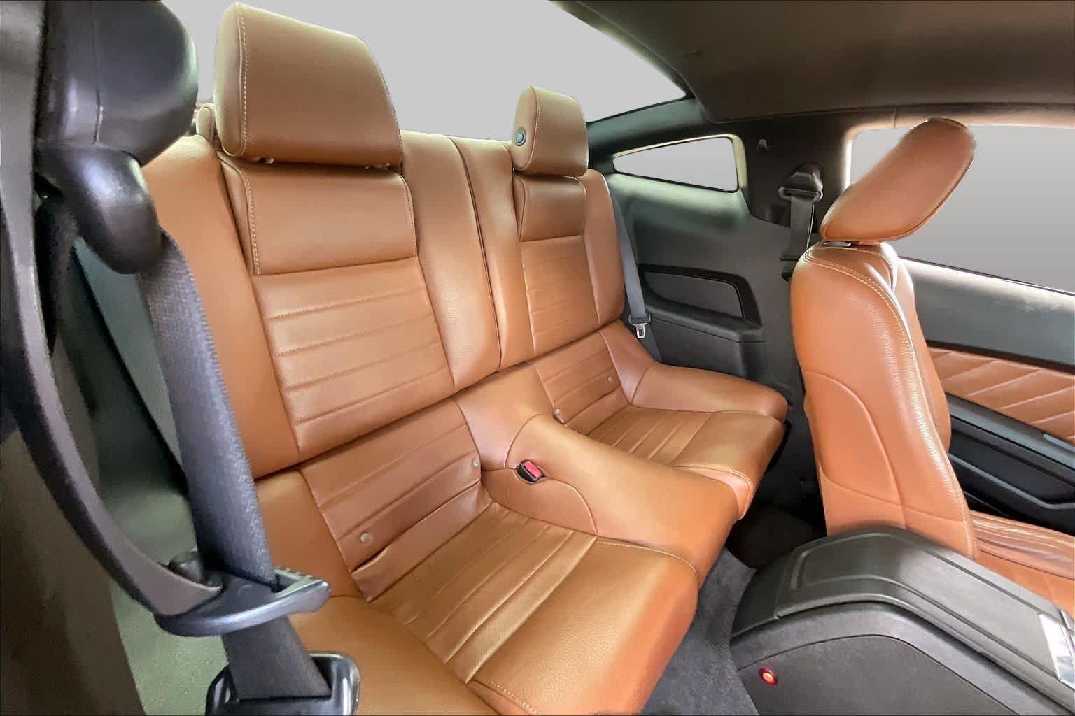 Used 2011 Ford Mustang GT Premium w/ Security Pkg RWD image 16