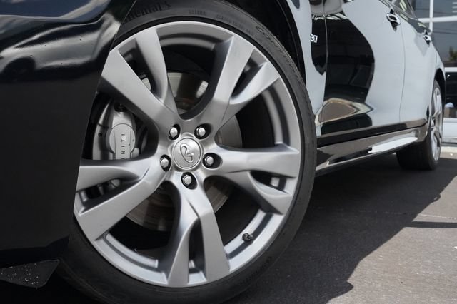 Used 2018 INFINITI Q70 L 3.7 AWD/4WD image 27