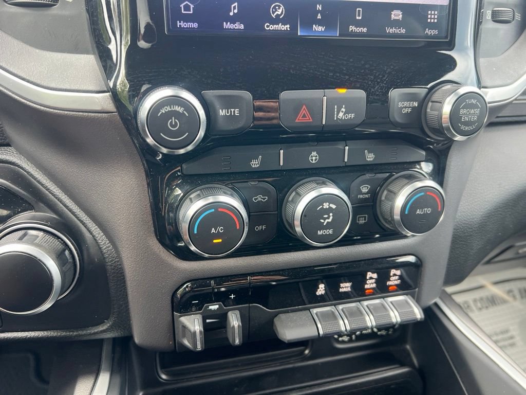 Used 2022 RAM 1500 Big Horn AWD/4WD image 58