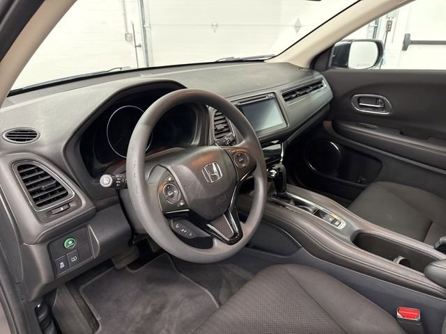 Used 2018 Honda HR-V EX image 16