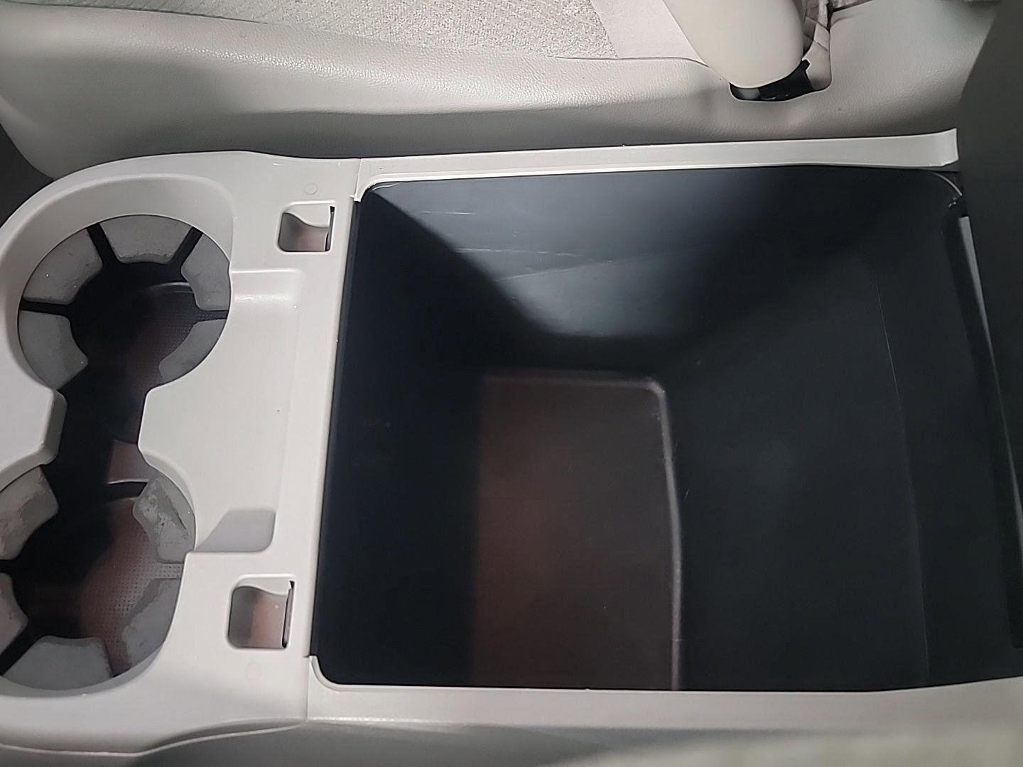 Used 2016 Honda Odyssey SE image 35