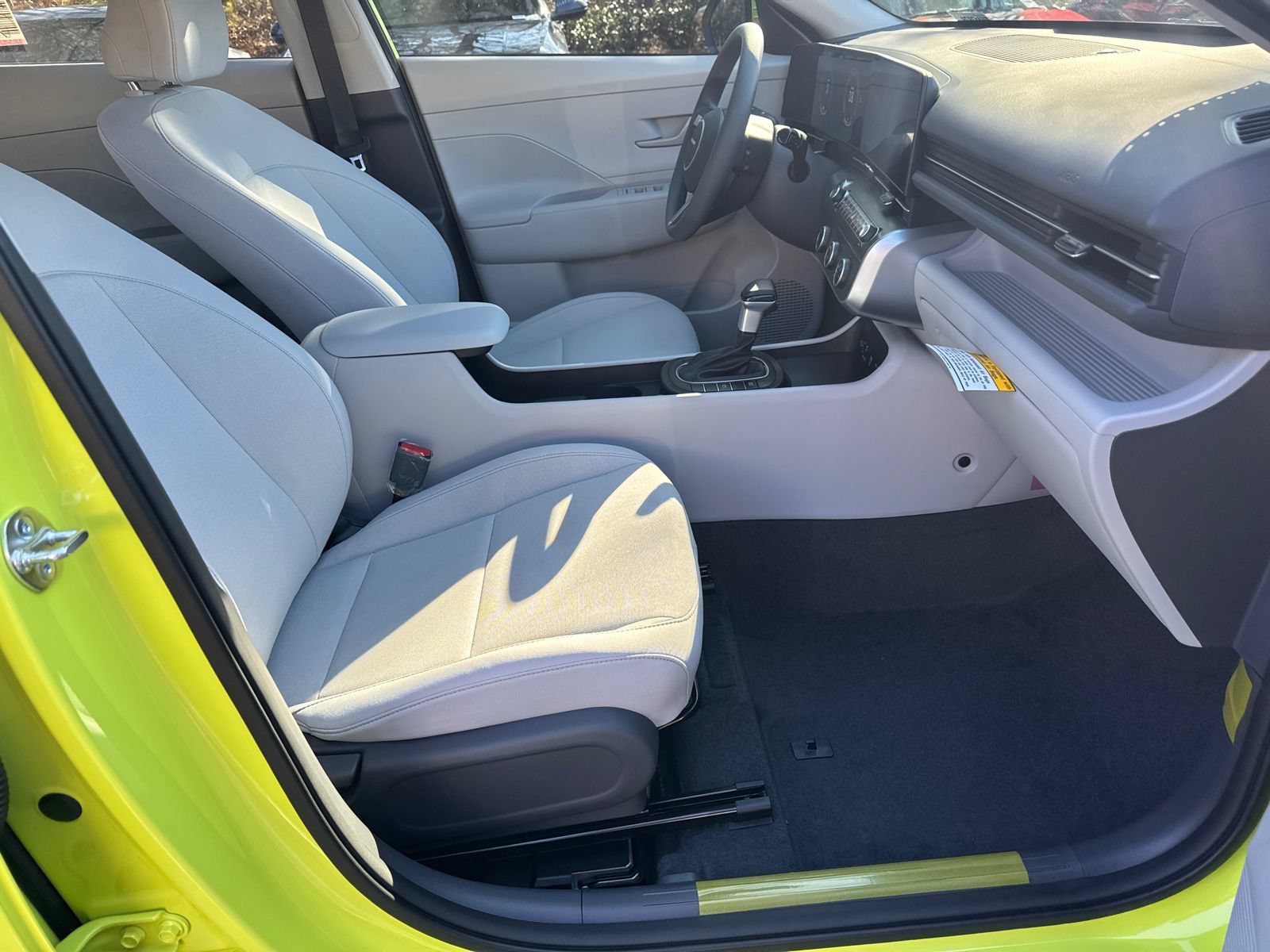 New 2026 Hyundai Kona SE FWD image 14