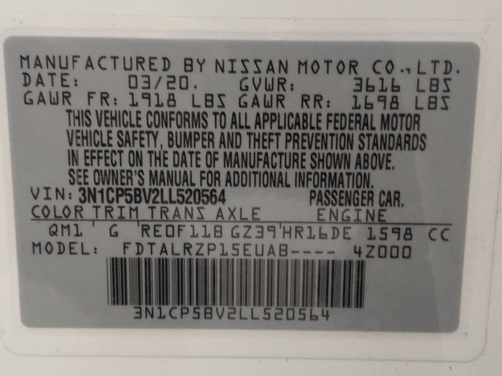 Used 2020 Nissan Kicks S image 33