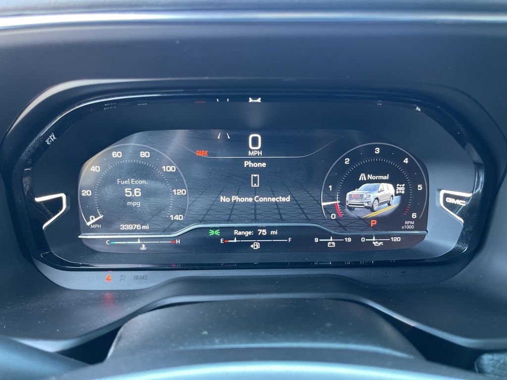 Used 2024 GMC Yukon XL Denali image 9