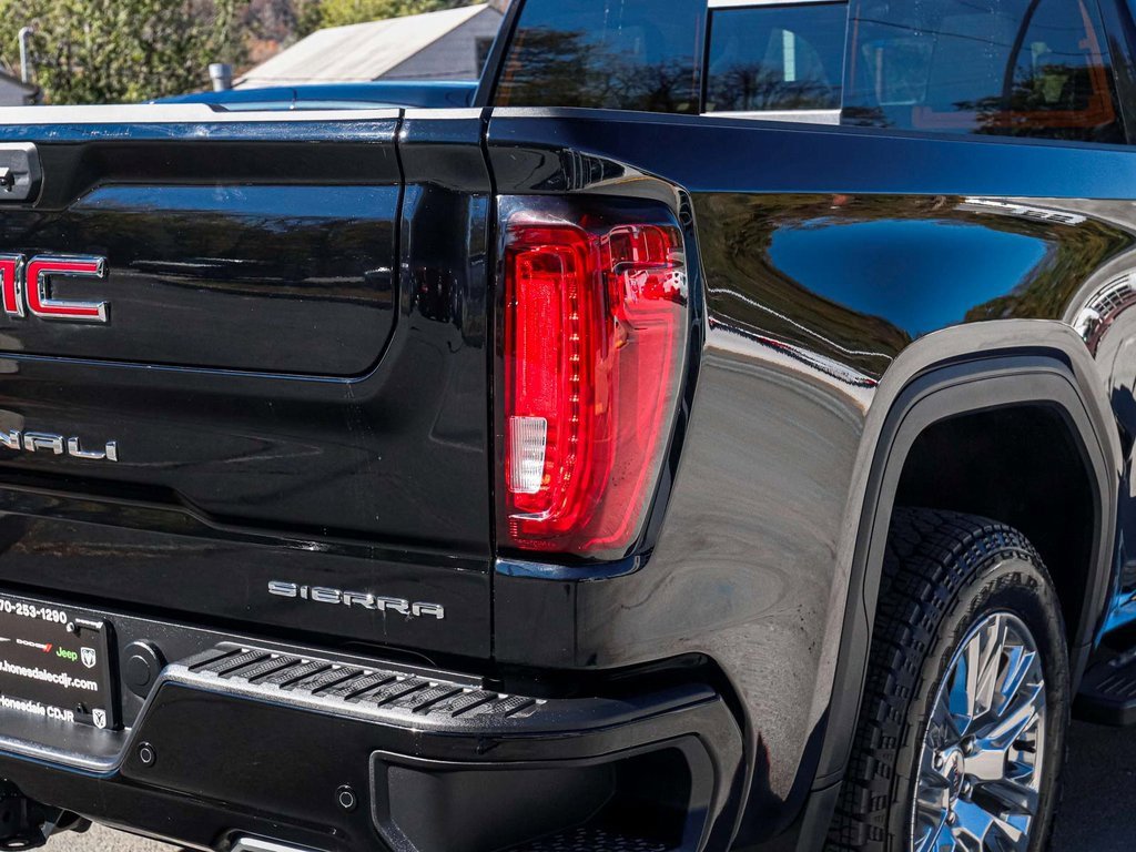 Used 2025 GMC Sierra 1500 Denali image 38