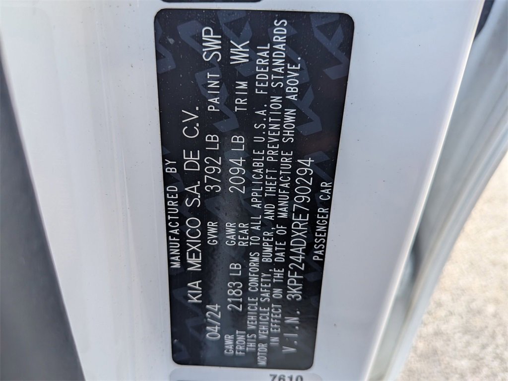 Used 2024 Kia Forte LXS image 35