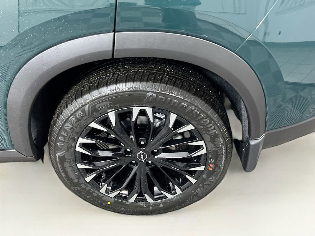 New 2026 Nissan Rogue SV image 25