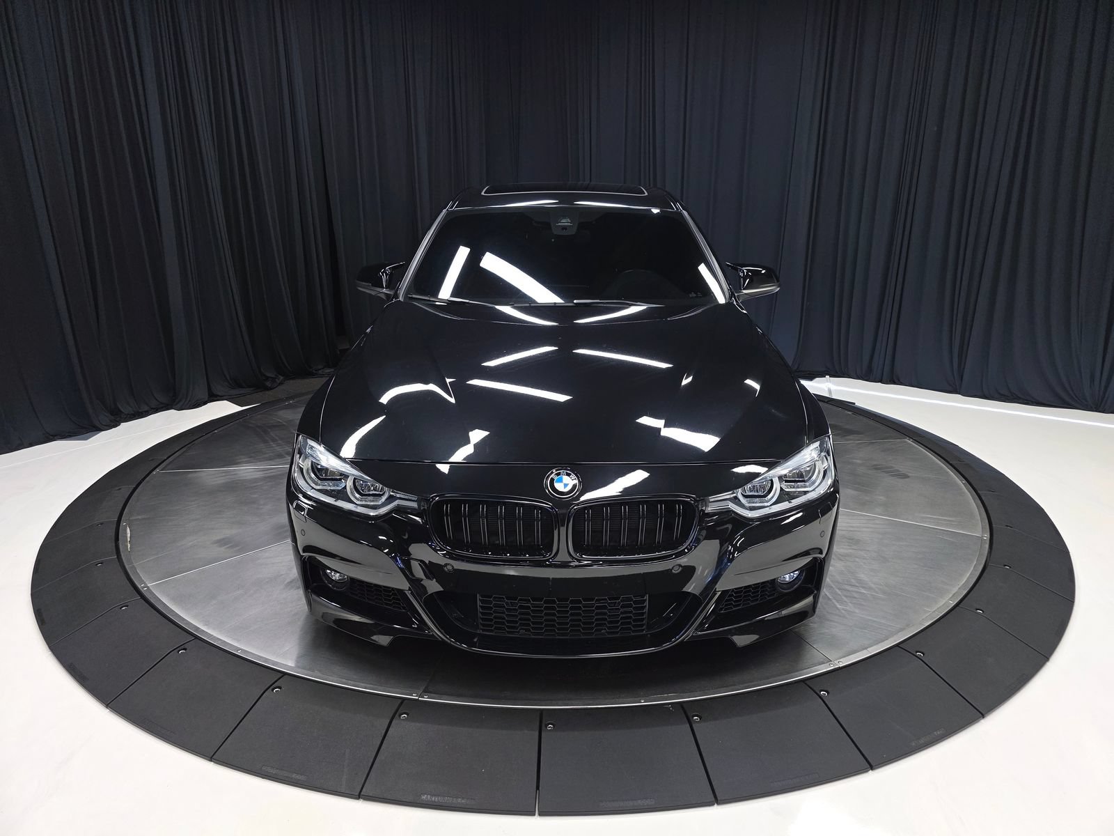Used 2018 BMW 340i Sedan RWD image 8