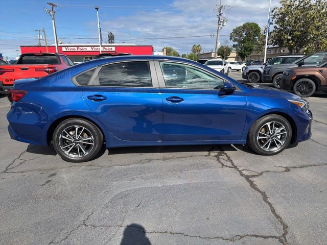 Used 2023 Kia Forte LXS FWD image 4